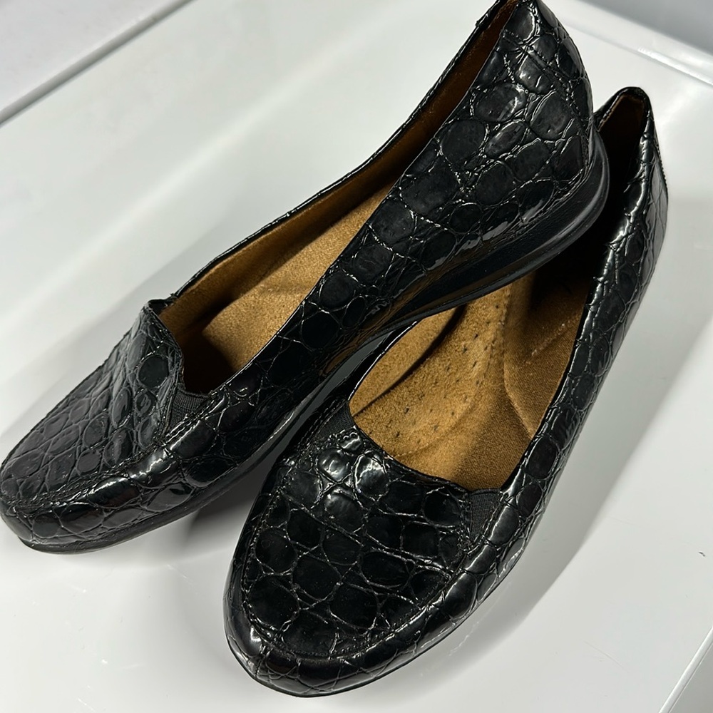 🖤Women’s natural soul by Naturalizer slip on shoes size 8W black